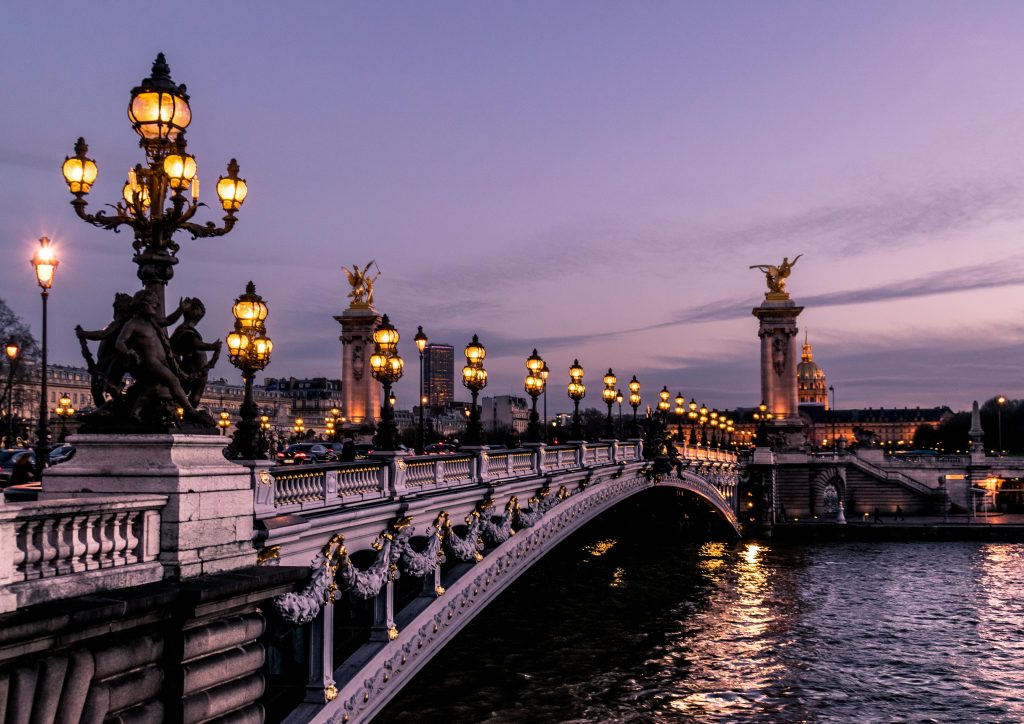 See Paris - So You Want to Go To Paris - Begin Planning Your Trip